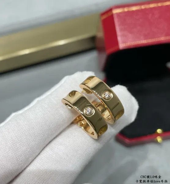 Cartier Love Earrings Gold with Single Diamond Jewelry - 10