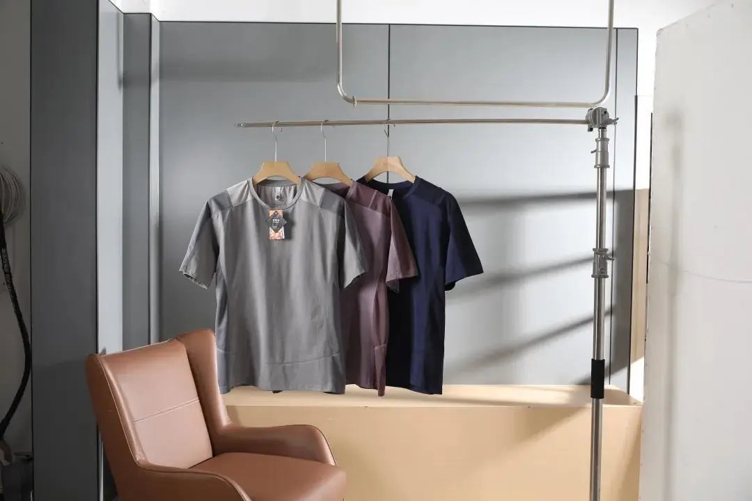 Design Color-Block Performance Base-Layer Top Mauve - 2