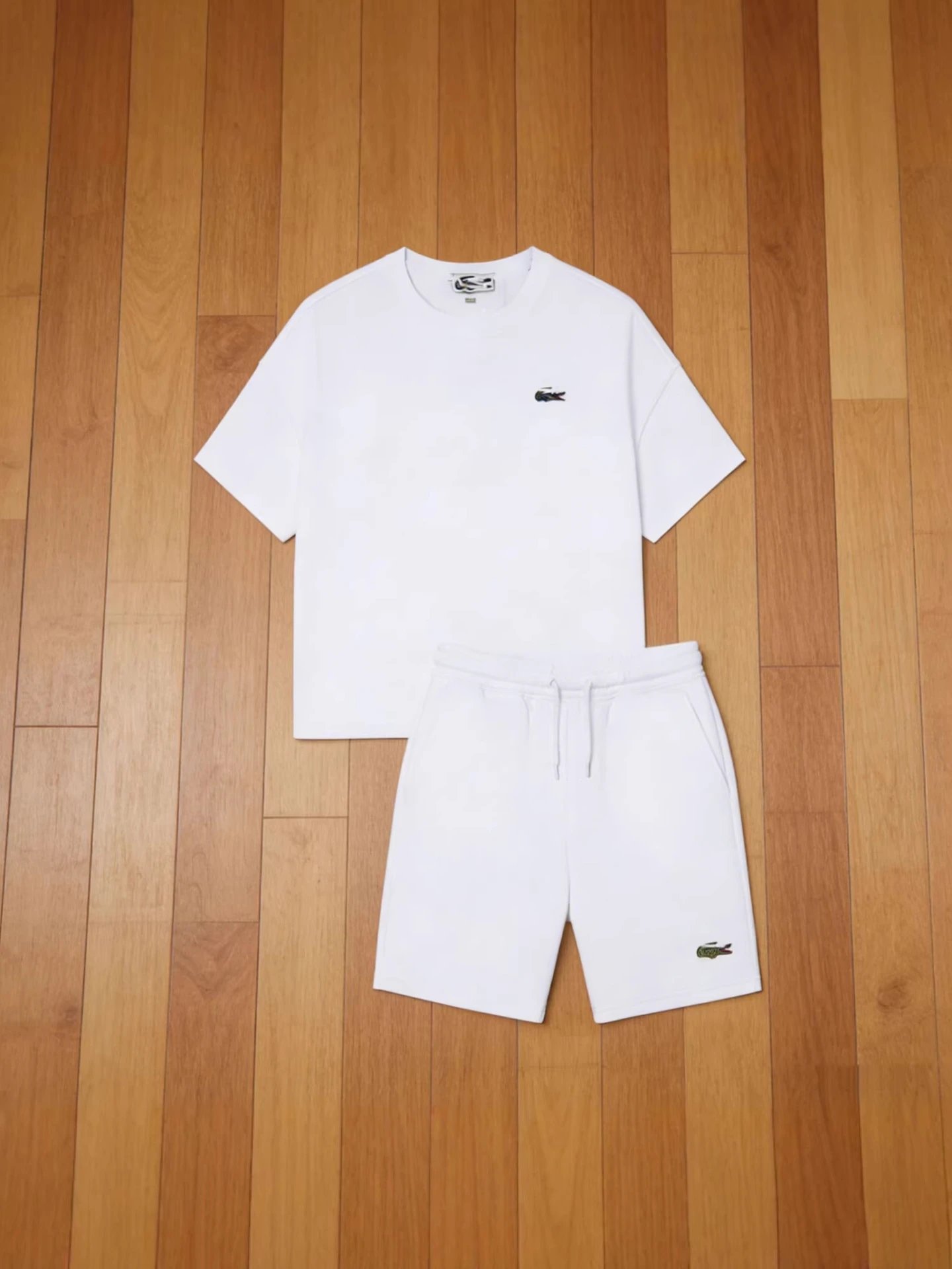 Lacoste Classic Croc Logo White T-Shirt and Shorts Set - 11