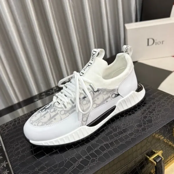 Dior B23 Oblique White Sneakers Chunky Sneakers - 1