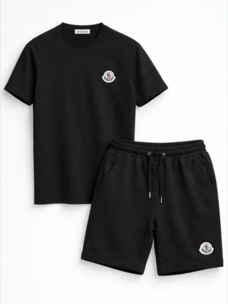 Moncler Logo-Embroidered Gray Ribbed T-Shirt and Sweatshorts Set - 8
