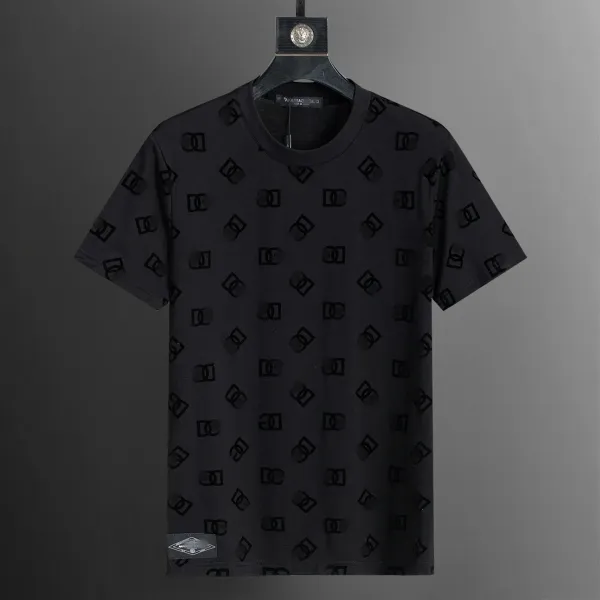Design All-Over Logo Print Black T-Shirt - 1