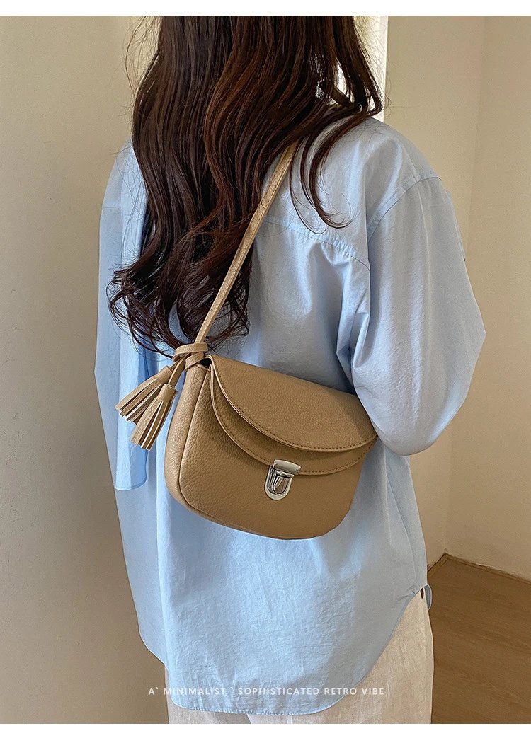 Design Saddle Bag Beige Crossbody Bag - 20