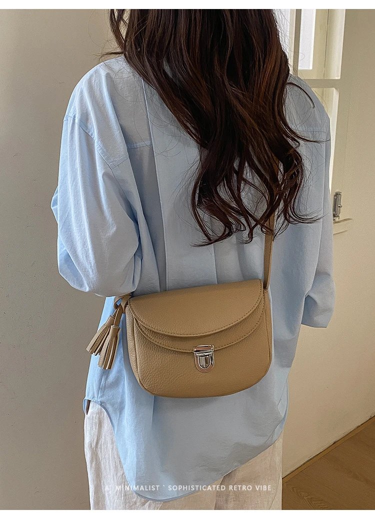 Design Saddle Bag Beige Crossbody Bag - 21