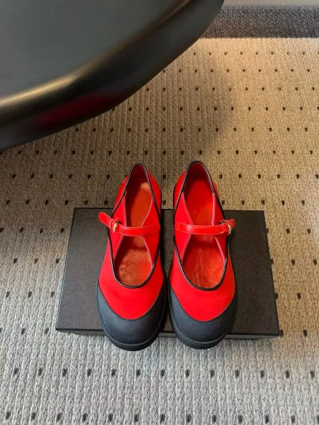 Prada Mary Jane Flat Red and Black Shoes Casual Shoes - 22