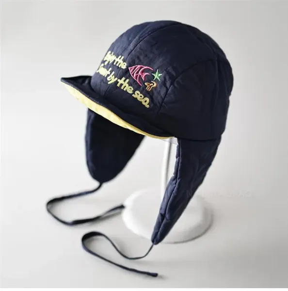 Design Quilted Fish Embroidery Bucket Hat Black Purple - 5