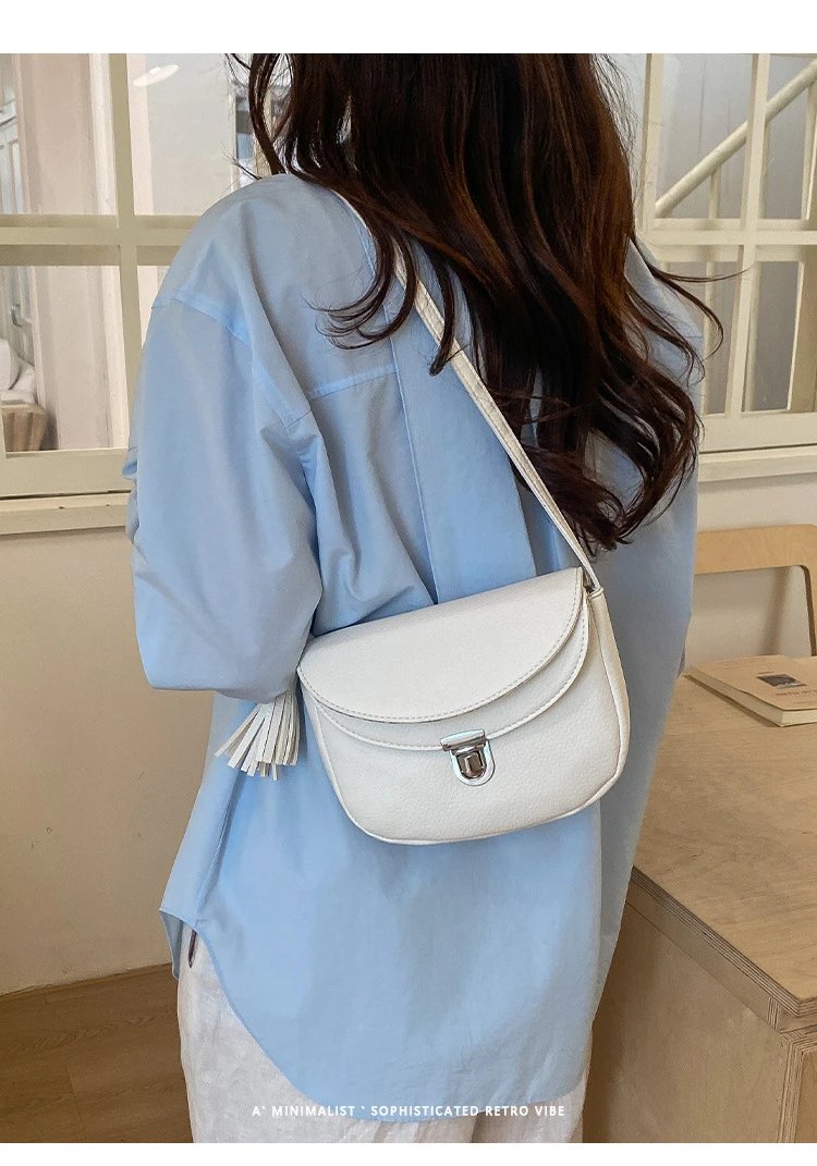 Design Saddle Bag Beige Crossbody Bag - 24