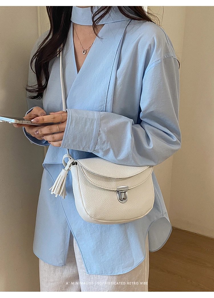 Design Saddle Bag Beige Crossbody Bag - 26