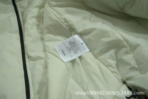 Design Mammut Eigerjoch Light Hooded Jacket Dark Gray Outerwear - 18