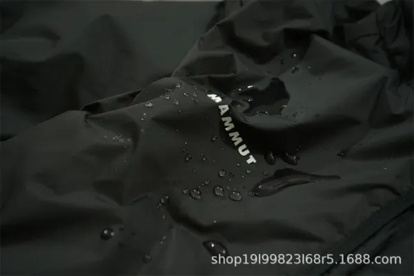 Design Mammut Eigerjoch Light Hooded Jacket Dark Gray Outerwear - 22