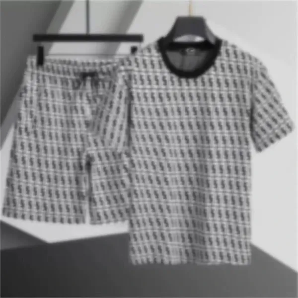 Design Patterned T-Shirt and Shorts Set Multicolor Sleepwear - 1