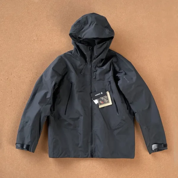 Arc'teryx Alpha SV Jacket Forest Green Outerwear - 35