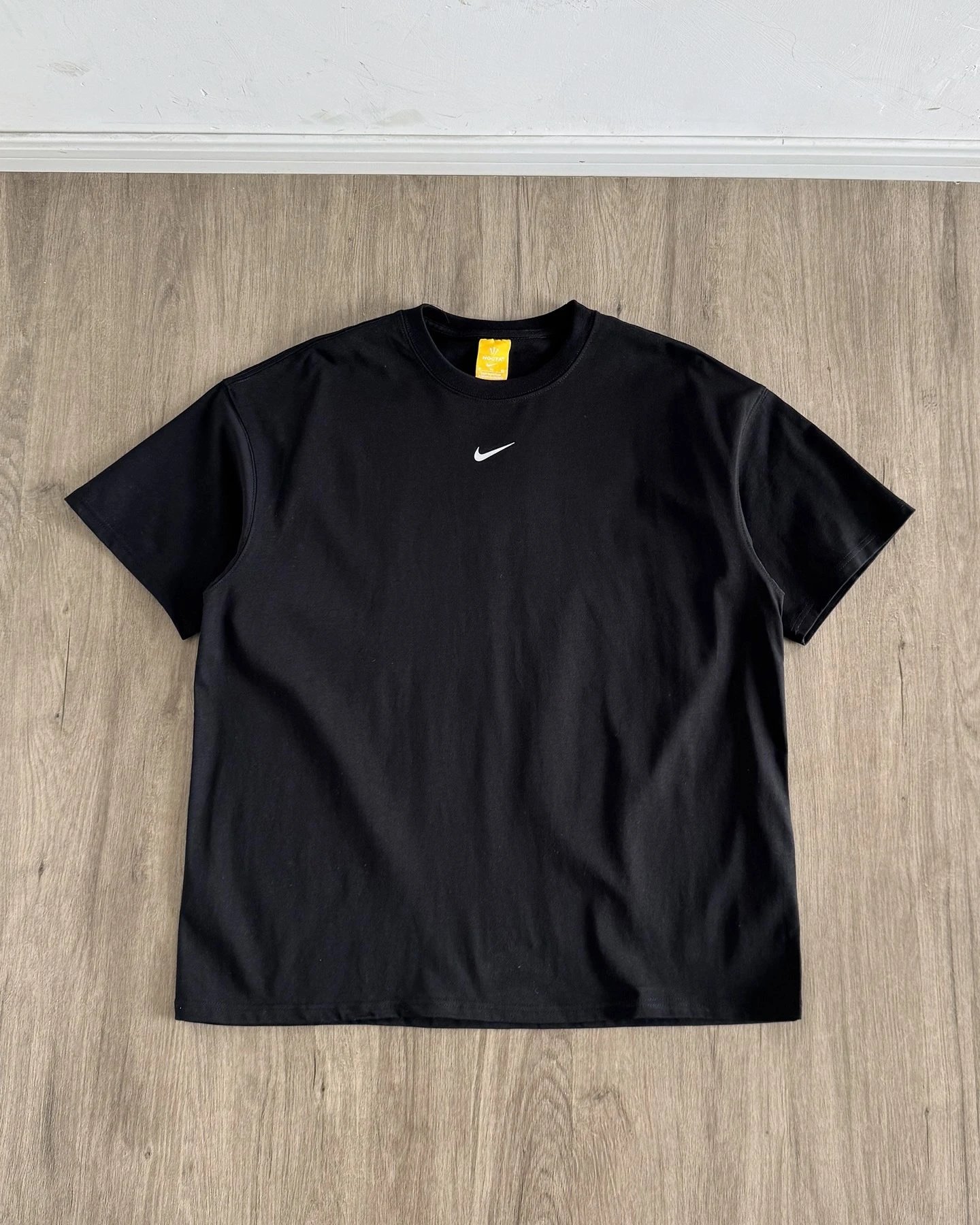Nike Swoosh Logo Black T-Shirt