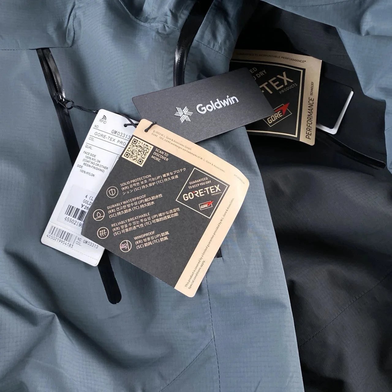Arc'teryx Alpha SV Jacket Forest Green Outerwear - 50