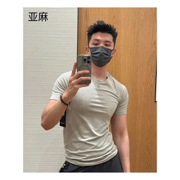 Design Textured Performance T-Shirt Gray - 12