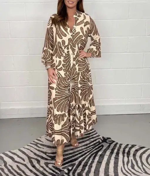 Design Tropical Leaf Print Shirt Dress in Cream and Green - 13