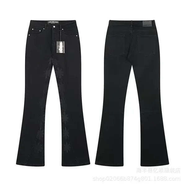 Design Floral Embroidered Flared Jeans Light Wash - 8