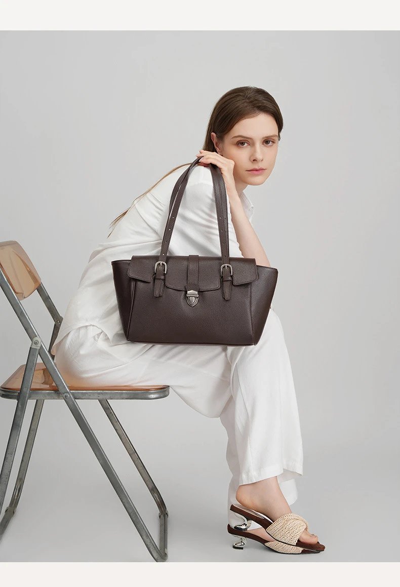 Design Structured Flap Closure White Handbag - 17