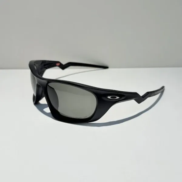 Oakley OO9480 Dispatch White Sunglasses - 22