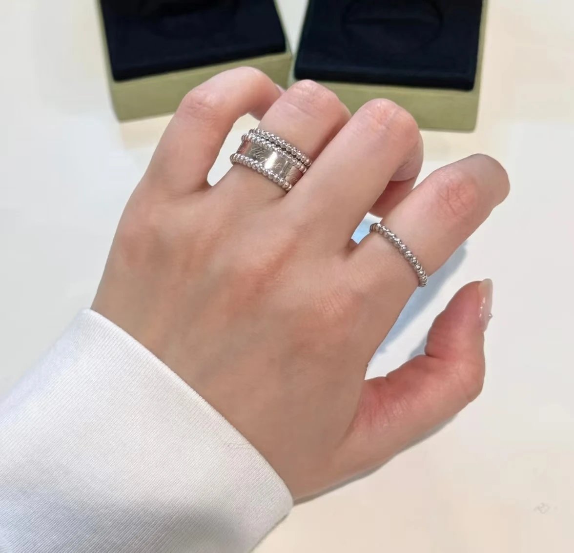Design Beaded Pavé Band Ring Silver - 11
