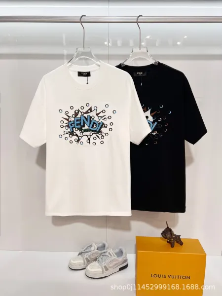Fendi Graphic Embroidered White T-Shirt - 3