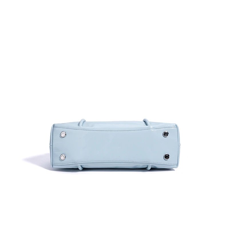 Design Mini Boston Bag in Off-White Patent Leather Handbag - 18