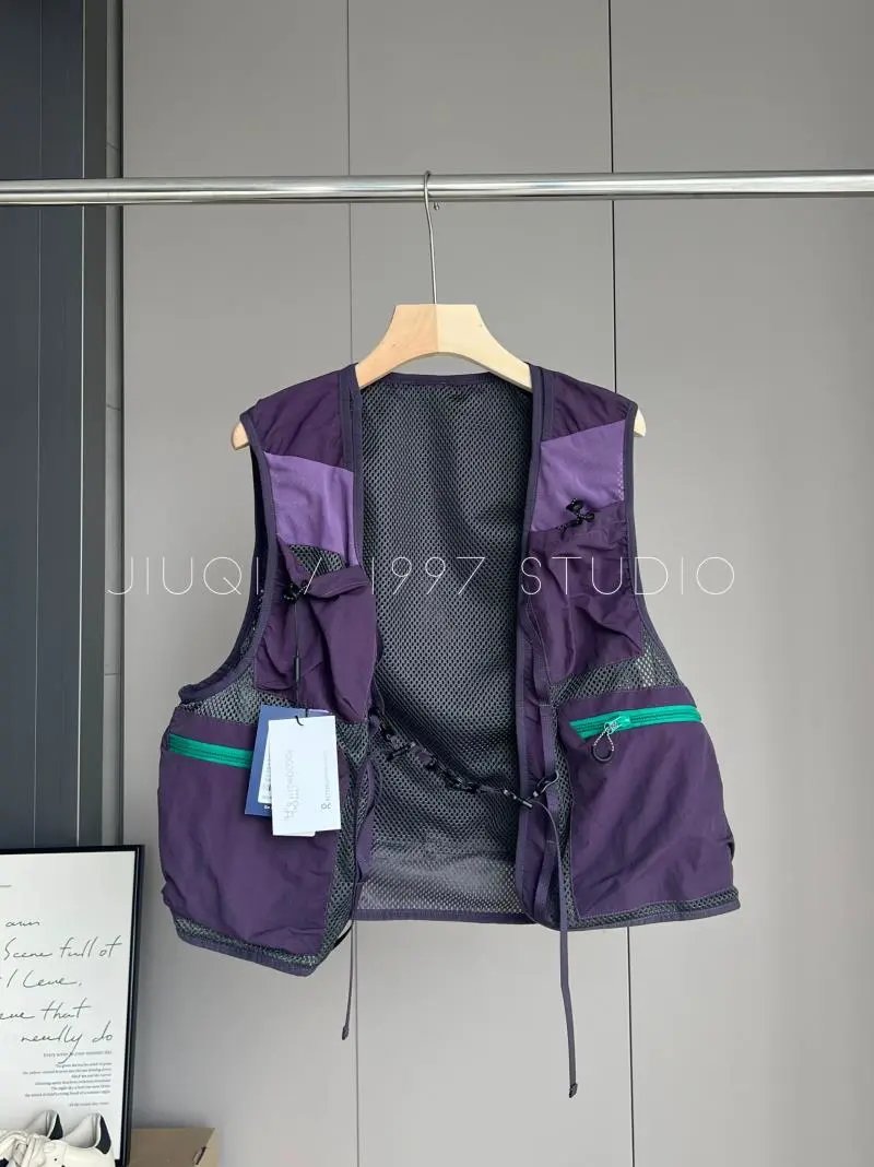 Design Utility Mesh Vest Navy with Red Zipper Accents Vest - 5