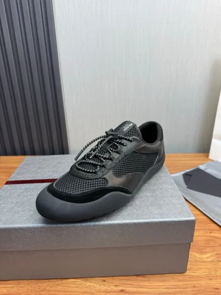 Prada Re-Nylon Mesh Sneakers Army Green - 10