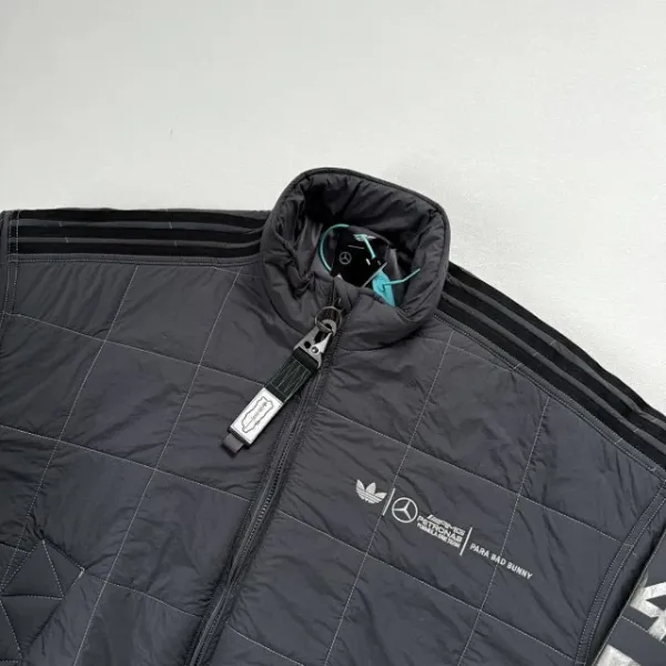 Design Mercedes-AMG Petronas Formula One Team Racing Jacket Black Outerwear Jacket - 23