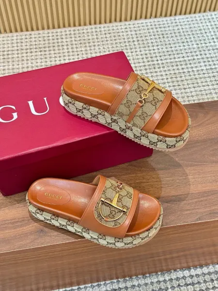 Gucci Horsebit Slide Sandals White Slippers - 4