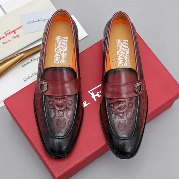 Salvatore Ferragamo Gancini Loafer Burgundy Leather Shoes - 10