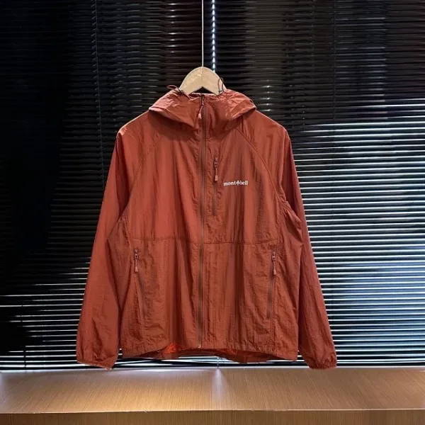 Design Montbell Versalite Jacket Orange / Black / Yellow / Green / Navy Outerwear - 28