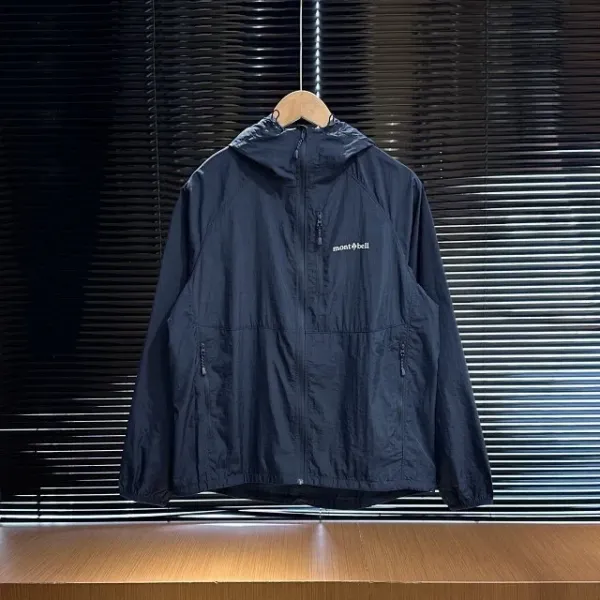 Design Montbell Versalite Jacket Orange / Black / Yellow / Green / Navy Outerwear - 30