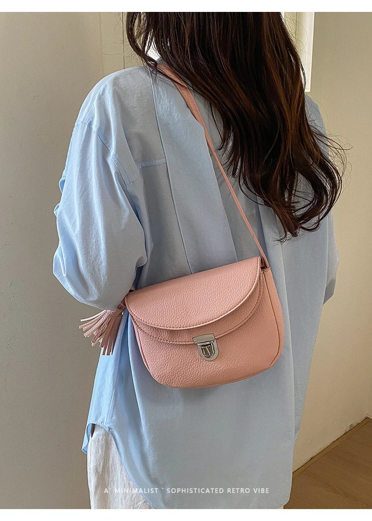 Design Saddle Bag Beige Crossbody Bag - 17