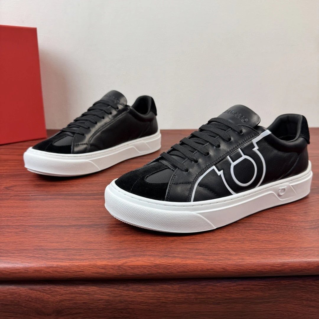 Balenciaga Track Sneakers Black and White Leather Suede Sneakers