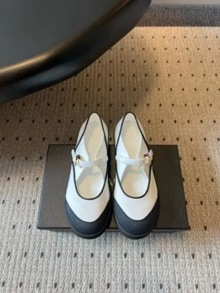 Dior Mary Jane Flat White and Black Leather Shoes Casual Shoes - 1