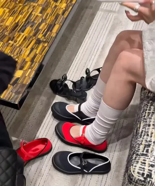 Prada Mary Jane Flat Red and Black Shoes Casual Shoes - 4