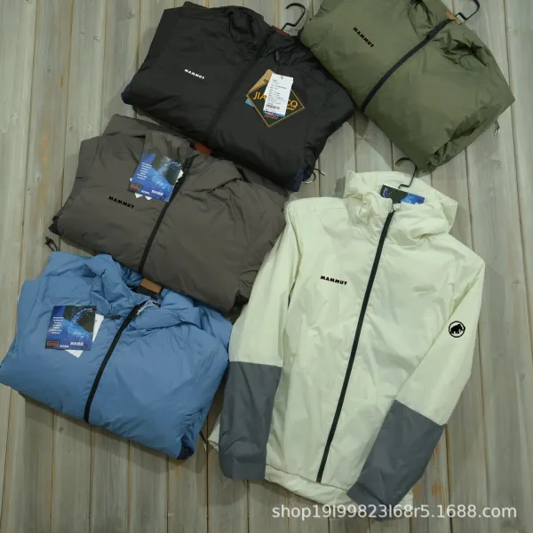 Design Mammut Eigerjoch Light Hooded Jacket Dark Gray Outerwear - 3