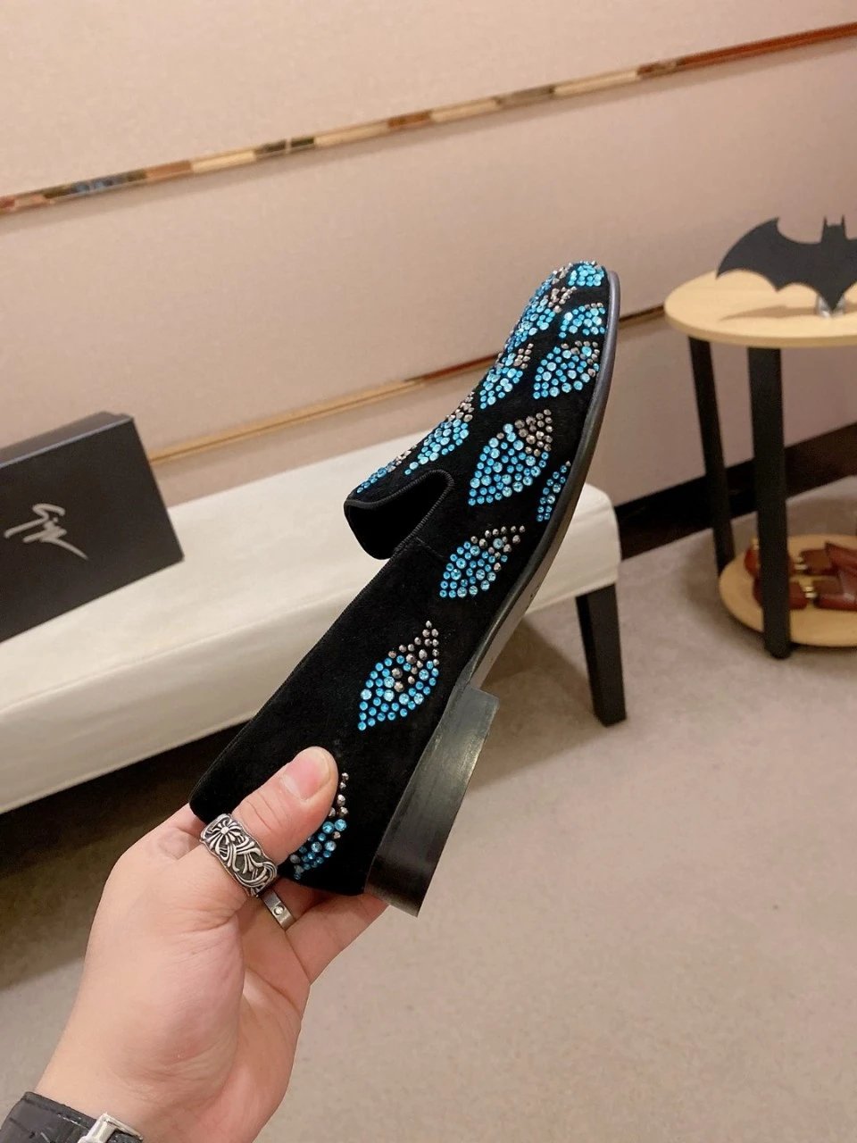 Design Giuseppe Zanotti Crystal-Embellished Velvet Loafers Blue Black Loafers - 6
