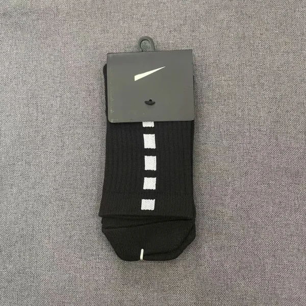 Nike Elite Crew Socks Black / White - 12