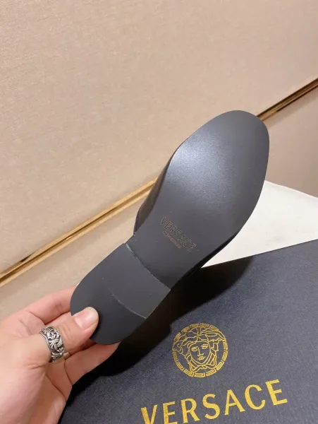 Versace Medusa Head Black Leather Mule Slipper - 5