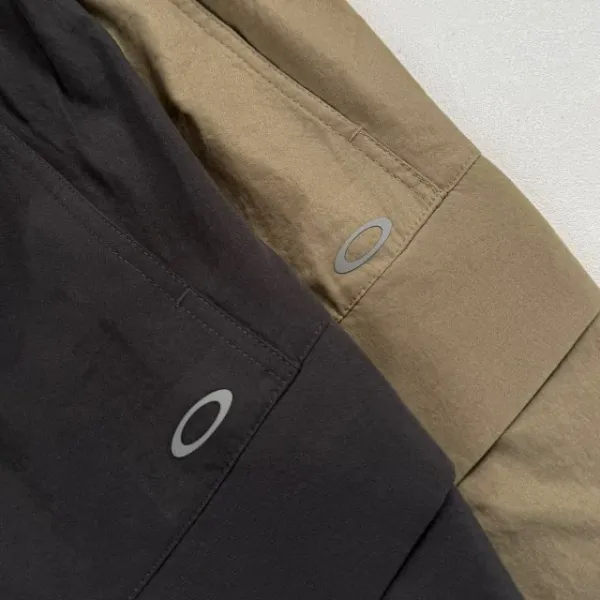 Oakley Cargo Pants Beige Pants - 35