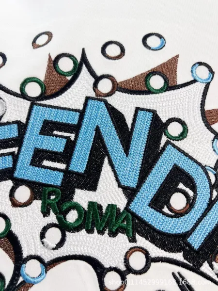 Fendi Graphic Embroidered White T-Shirt - 9