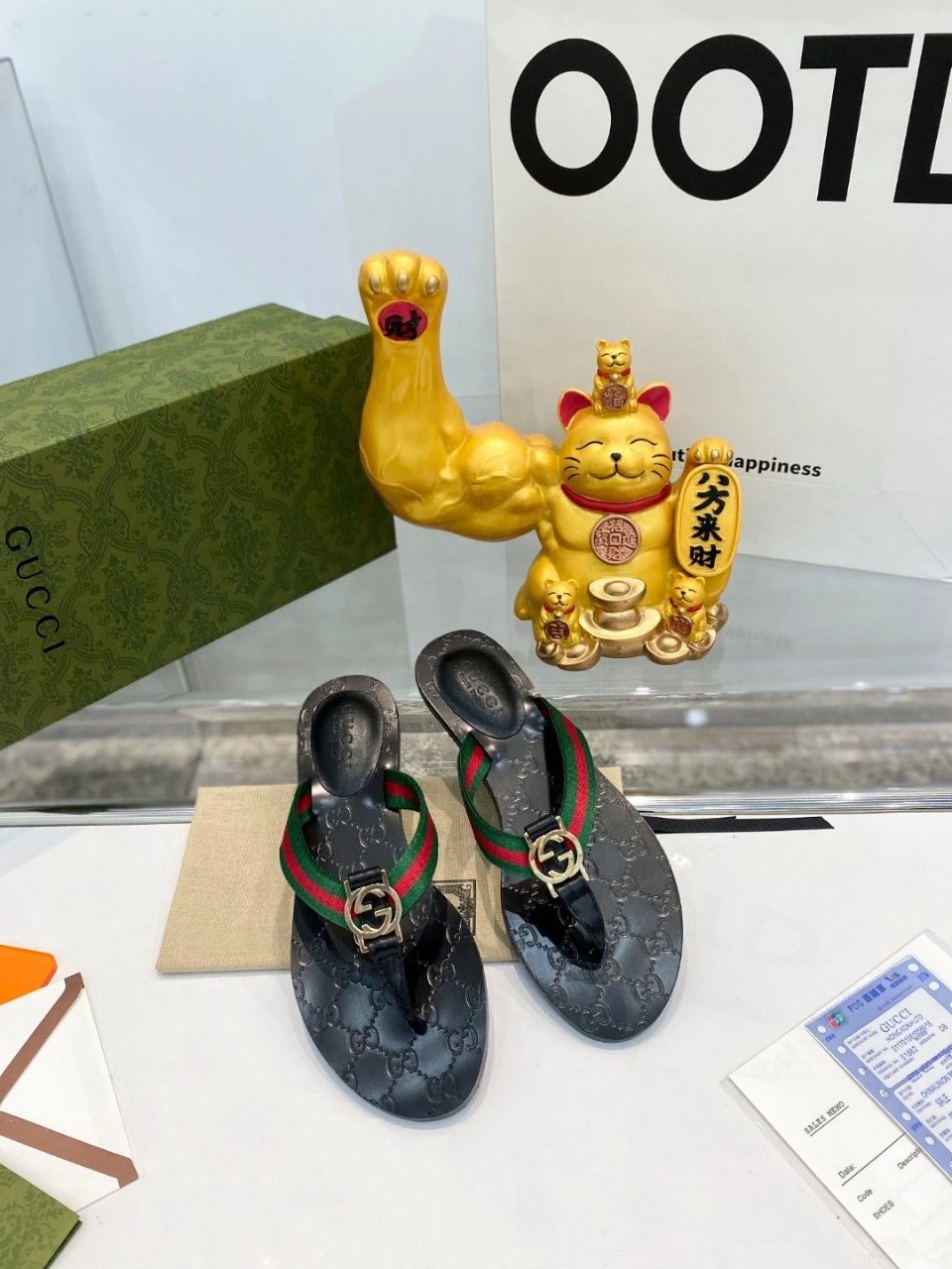 Gucci Horsebit Thong Sandals Black and Tan Leather Sandals - 15