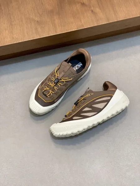 Moncler x Vibram Trail Running Shoes Black - 3