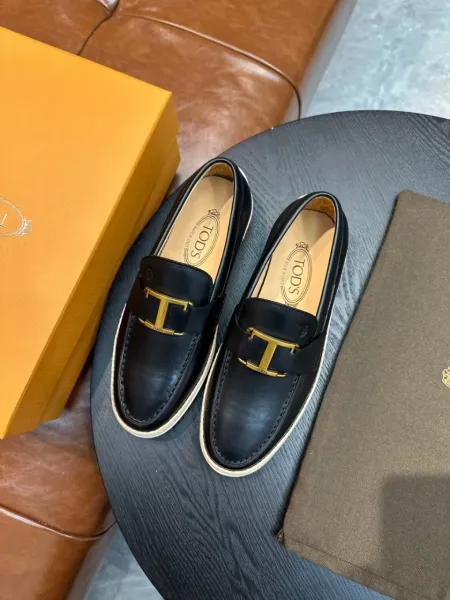 Tod's Double T Loafer Black Patent Leather Loafers - 9