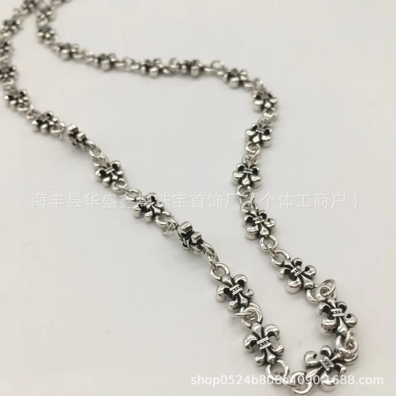 Anchor Single Chain Necklace