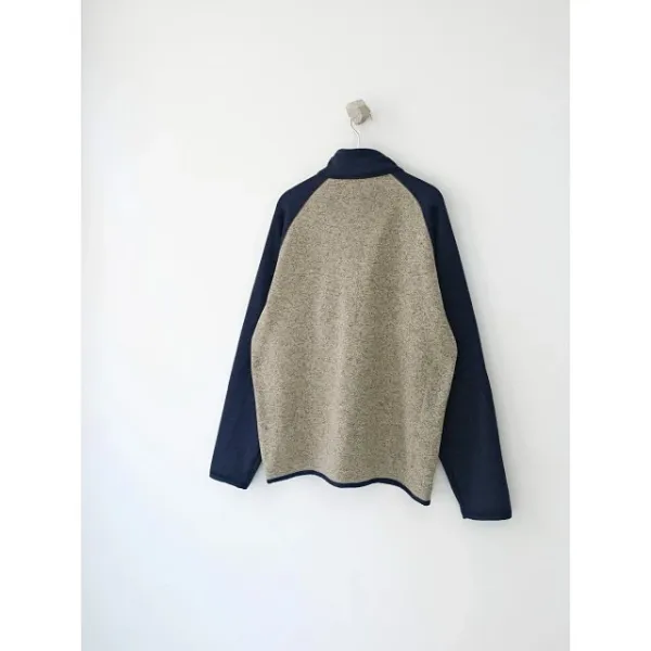 Patagonia Better Sweater Fleece 1 / 4-Zip Gray Outerwear - 24