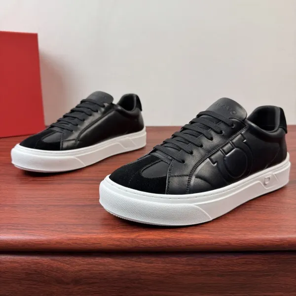 Hogan H222 Black and White Leather Sneakers - 1
