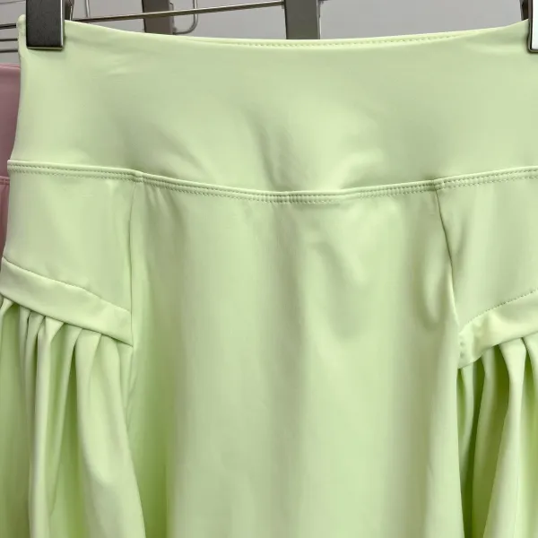 Design Square-Neck Sleeveless Top Beige + Pleated Skort Orange Activewear Set - 22